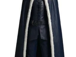 the-northern-frost-walker-viking-winter-fur-cloak-costume