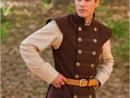 rogue-captain-medieval-leather-jerkin-renaissance-cosplay-costume