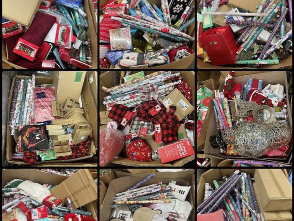 christmas-deco-liquidation-pallet