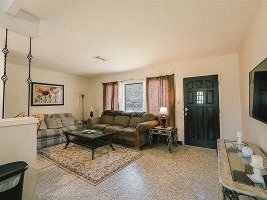 venice-fl-villa-rentals-for-europeans-big-2