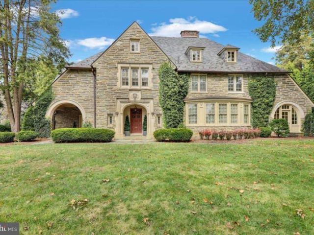 chic-condos-for-sale-in-wyomissing-pa-modern-living-prime-location