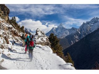 trek-the-majestic-himalayas-small-0