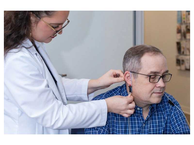 professional-hearing-aid-fittings-for-better-hearing-comfort-small-0