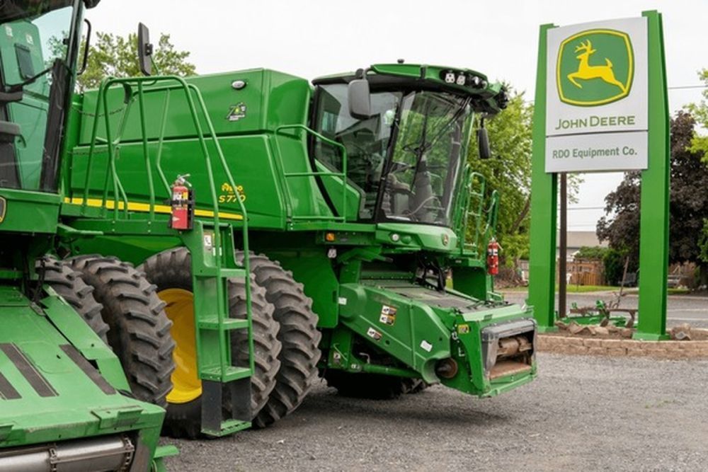 key-reasons-the-john-deere-9600-remains-popular-among-farmers-big-0