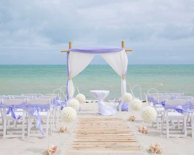key-west-beach-wedding-packages-family-affair