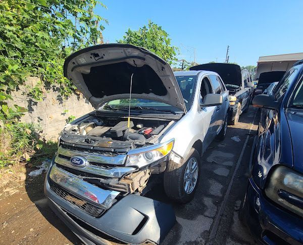 junk-vehicle-removal-cash-pickup-free-towing-big-1