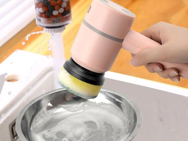 power-cleaning-brush-with-interchangeable-heads