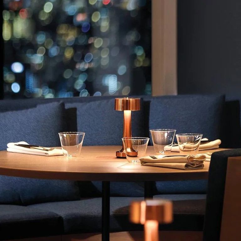 portable-table-lamp-for-bar-cafe-big-1