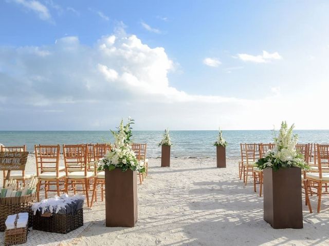 best-key-west-beach-wedding-packages-at-family-affair