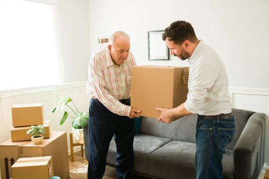 senior-moving-in-phoenix-with-smoothtransitions-support-big-0