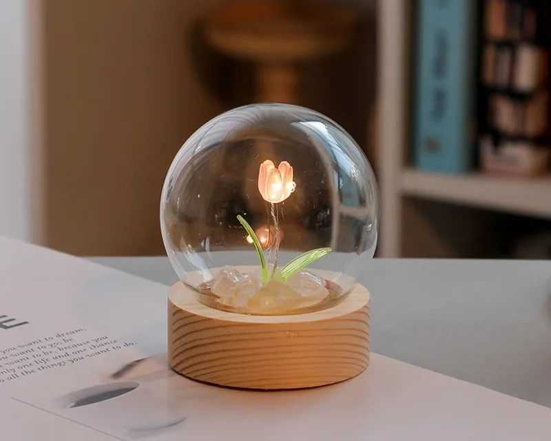 handmade-diy-tulip-bedside-table-light