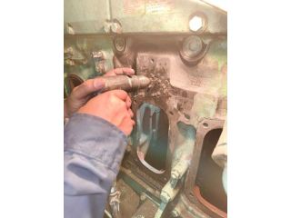 metal-locking-and-stitching-for-cracked-castings-small-0