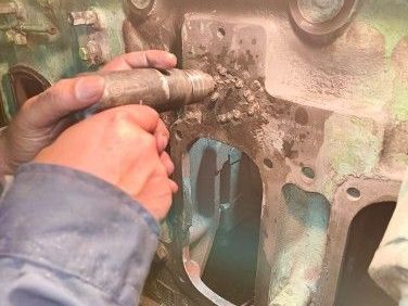 metal-locking-and-stitching-for-cracked-castings