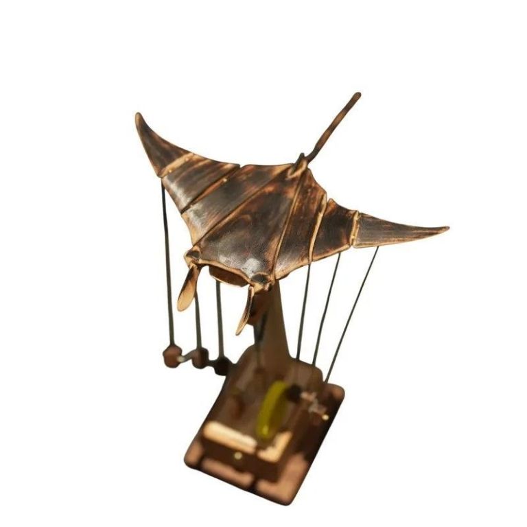 electric-bionic-manta-ray-ornament-big-2