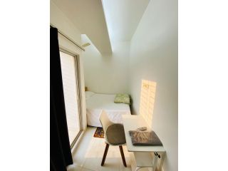 ready-furnished-2-room-apartment-bashundhara-ra-small-3