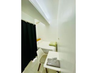ready-furnished-2-room-apartment-bashundhara-ra-small-4