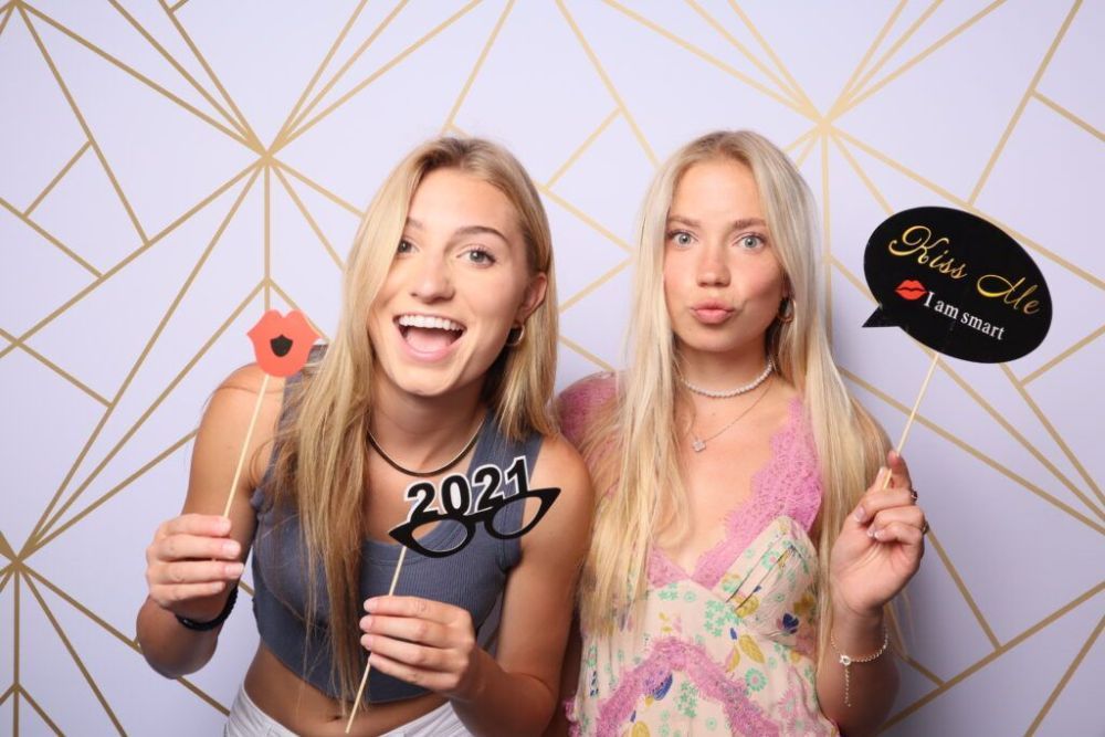 photo-booth-rental-for-graduation-party-big-0