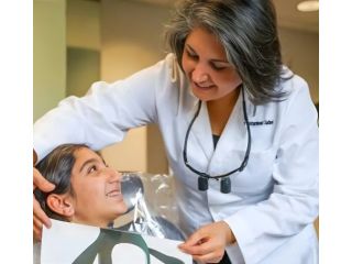 emergency-dentistry-services-for-fast-dental-pain-relief-small-0