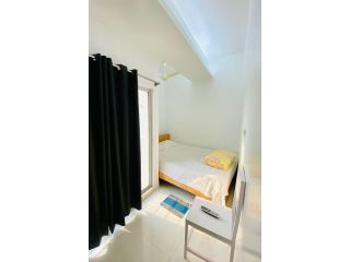 luxury-two-room-furnished-serviced-apartment-for-rent-small-3