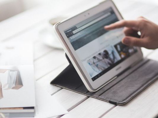 end-to-end-it-recruitment-services-by-yes-it-labs
