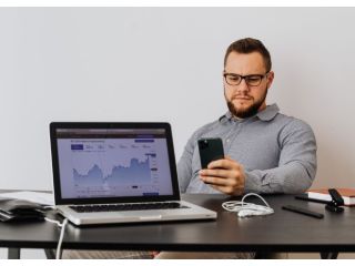 social-media-marketing-for-wellness-brands-grow-clients-small-0