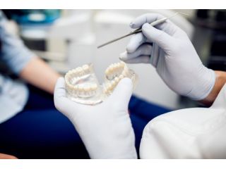 choosing-the-best-denture-implants-treatment-center-near-you-small-2