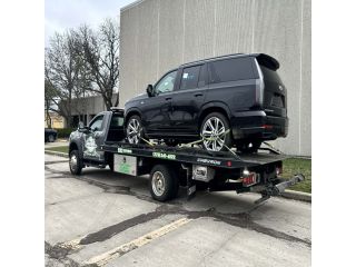 flatbed-tow-truck-in-elk-grove-village-fast-reliable-towing-small-2