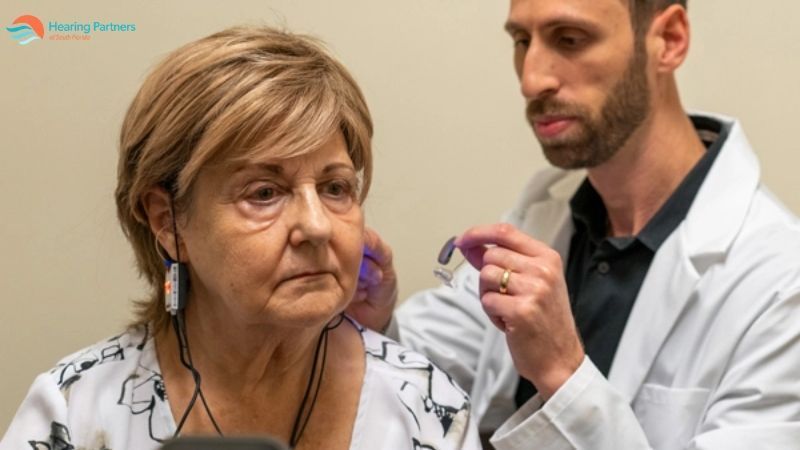 expert-hearing-aid-fittings-personalized-hearing-care-services-big-0
