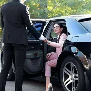 corporate-vip-airport-transfers-in-seattle-wa-big-3