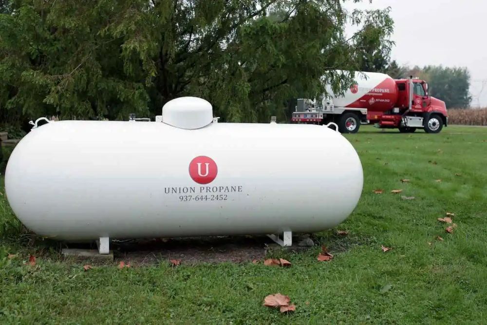 above-ground-propane-tanks-for-safe-efficient-use-big-1