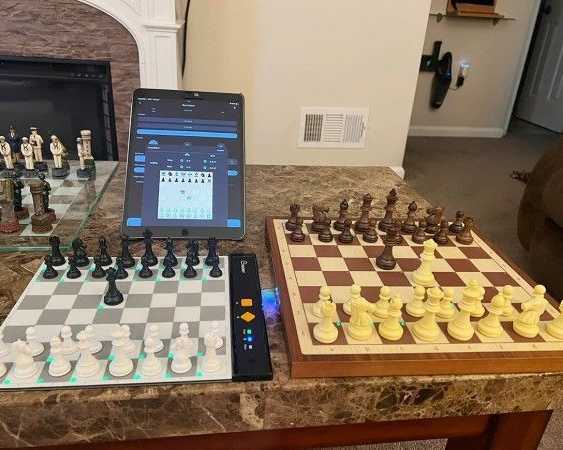buy-chessnut-go-modern-smart-board-for-online-chess