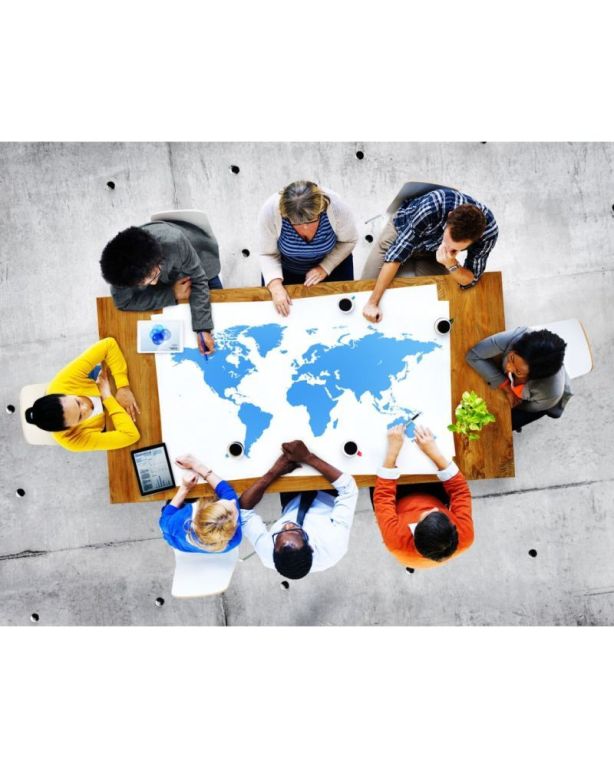 cross-cultural-communication-training-for-modern-business-leaders-big-0