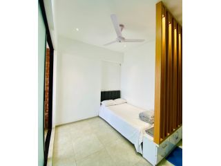 full-furnished-serviced-apartment-for-rent-baridhara-small-3