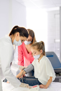 clinica-hispana-cerca-de-mi-centro-de-salud-familiar-big-0