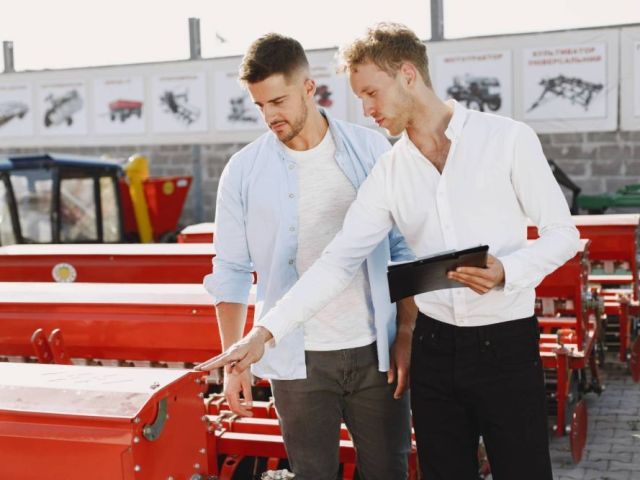 premium-deals-you-can-trust-at-used-equipment-auction