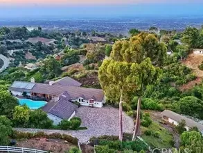 explore-current-palos-verdes-estates-homes-for-sale