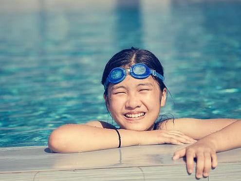 swimming-lessons-for-adults-beginners