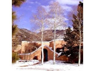 discover-stunning-new-mexico-vacation-rentals-small-0