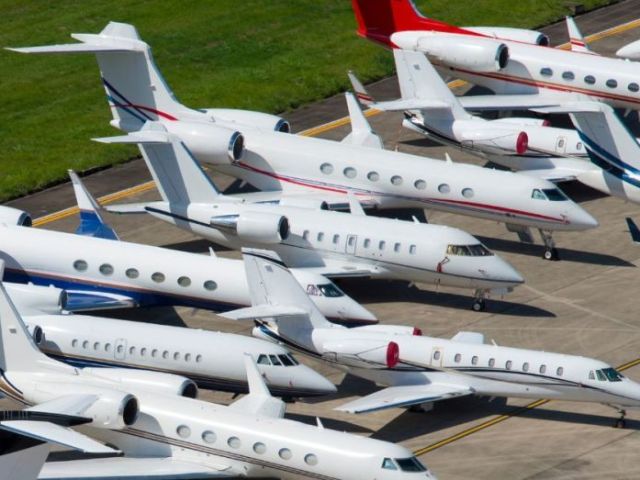 30-seater-plane-charter-with-icarus-jet