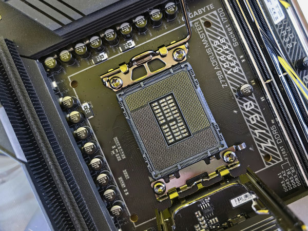 25g-1k-sess-tcp-udp-offload-engine