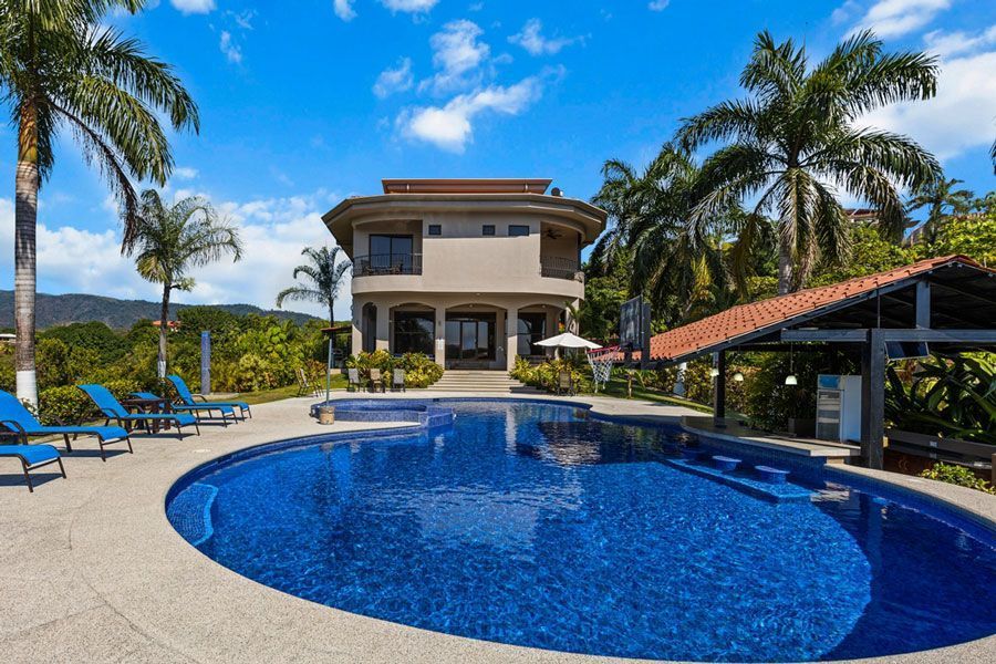 luxury-private-villa-rentals-costa-rica-big-0