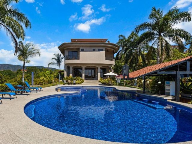 luxury-private-villa-rentals-costa-rica
