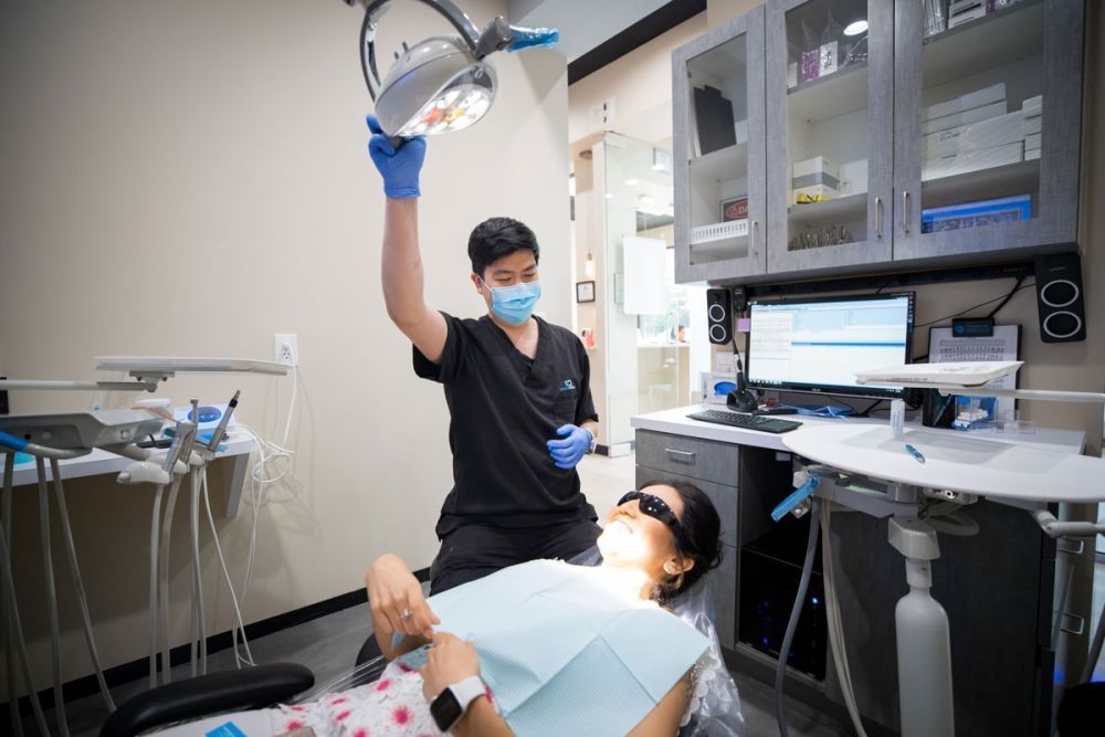 why-is-fluoride-treatment-important-for-strong-and-healthy-teeth-big-0