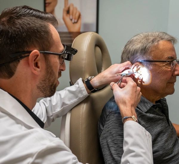 discover-the-best-hearing-aids-for-better-sound-and-comfort-big-0