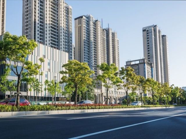 secure-living-at-eldeco-7-peaks-residence