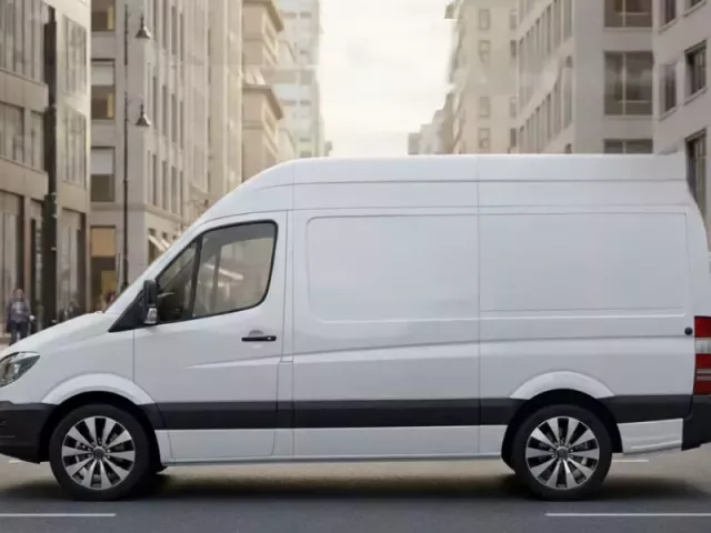 high-performance-electric-cargo-vans-smart-choice-for-modern