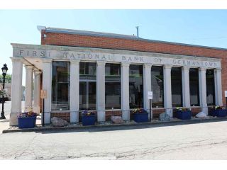 trusted-local-bank-personal-service-you-can-count-on-small-0