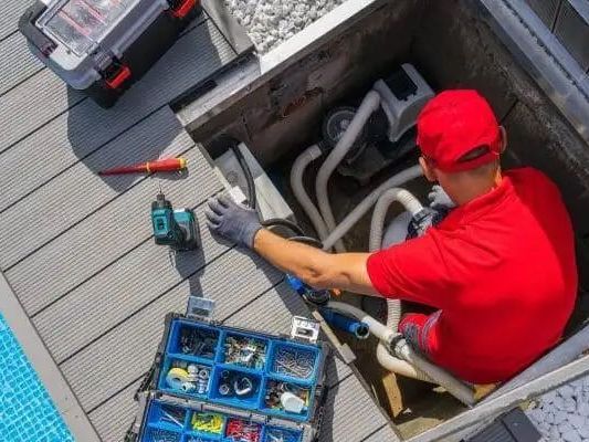 swimming-pool-maintenance-fort-worth