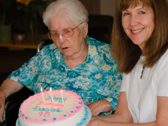 senior-retirement-homes-lorain-county-senior-care-avon-lake