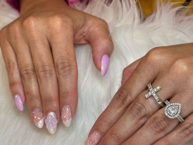 professional-nail-salon-in-middletown-nj-with-complete-care